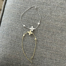 Load image into Gallery viewer, Sterling Pave Clover/Flower Bracelet