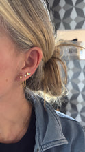 Load image into Gallery viewer, Simple Single Chain Earrings