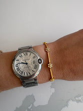 Load image into Gallery viewer, Flower Station Bracelet