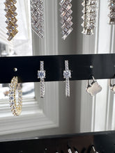 Load image into Gallery viewer, The Everly Baguette