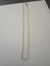 Load image into Gallery viewer, Dainty Two Tone Paperclip Chain