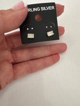 Load image into Gallery viewer, Baguette Cluster Rectangle Studs