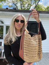 Load image into Gallery viewer, The Callie Bag