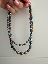 Load image into Gallery viewer, Gorgeous Genuine Pearl Chokers