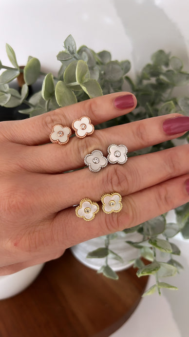 Mother of Pearl Clover Post Backs