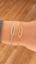 Load image into Gallery viewer, Pave Oval Paperclip Bracelet