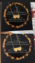 Load image into Gallery viewer, Engraved Hearts Name Necklace