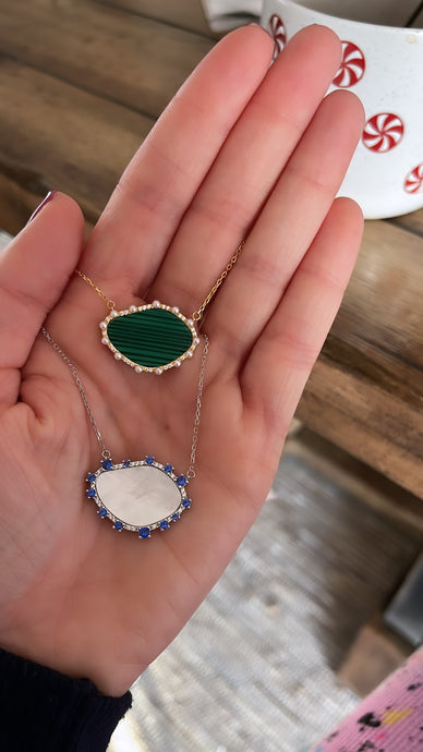 Stunning Stone Pendent Necklace
