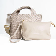 Load image into Gallery viewer, Woven Crossbody Note