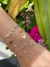 Load image into Gallery viewer, Butterfly and Bezel Bracelet