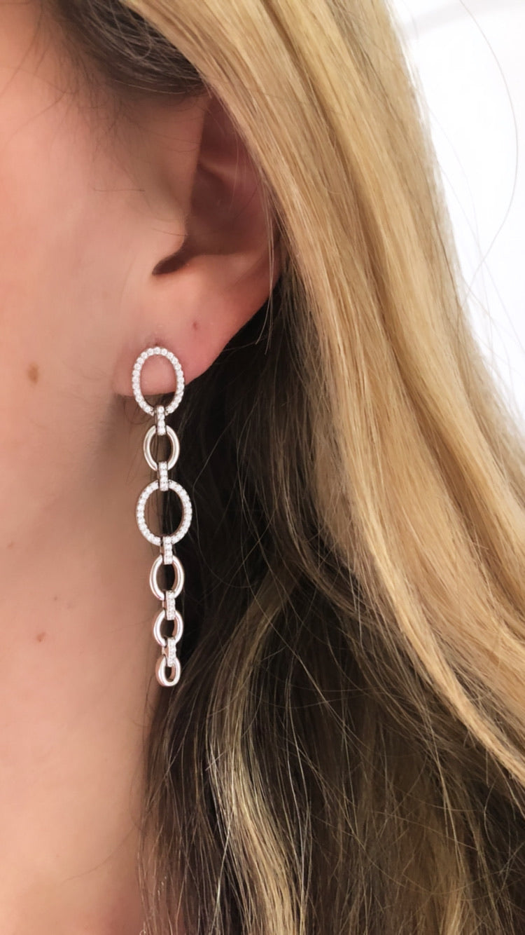 Sterling and CZ Cascading Link