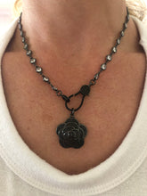 Load image into Gallery viewer, Black and Bezel Chain With Charm