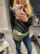 Load image into Gallery viewer, Quilted Puffer Fanny Pack