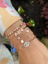 Load image into Gallery viewer, Butterfly and Bezel Bracelet