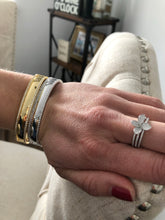 Load image into Gallery viewer, CZ Outlined Bangle