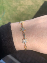 Load image into Gallery viewer, Link Bracelet with CZ Stars