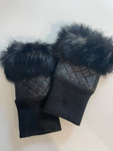Load image into Gallery viewer, Gorgeous Leather and Fur Fingerless Gloves