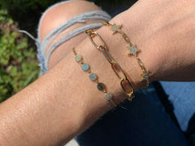 Load image into Gallery viewer, Oval Link Bracelet